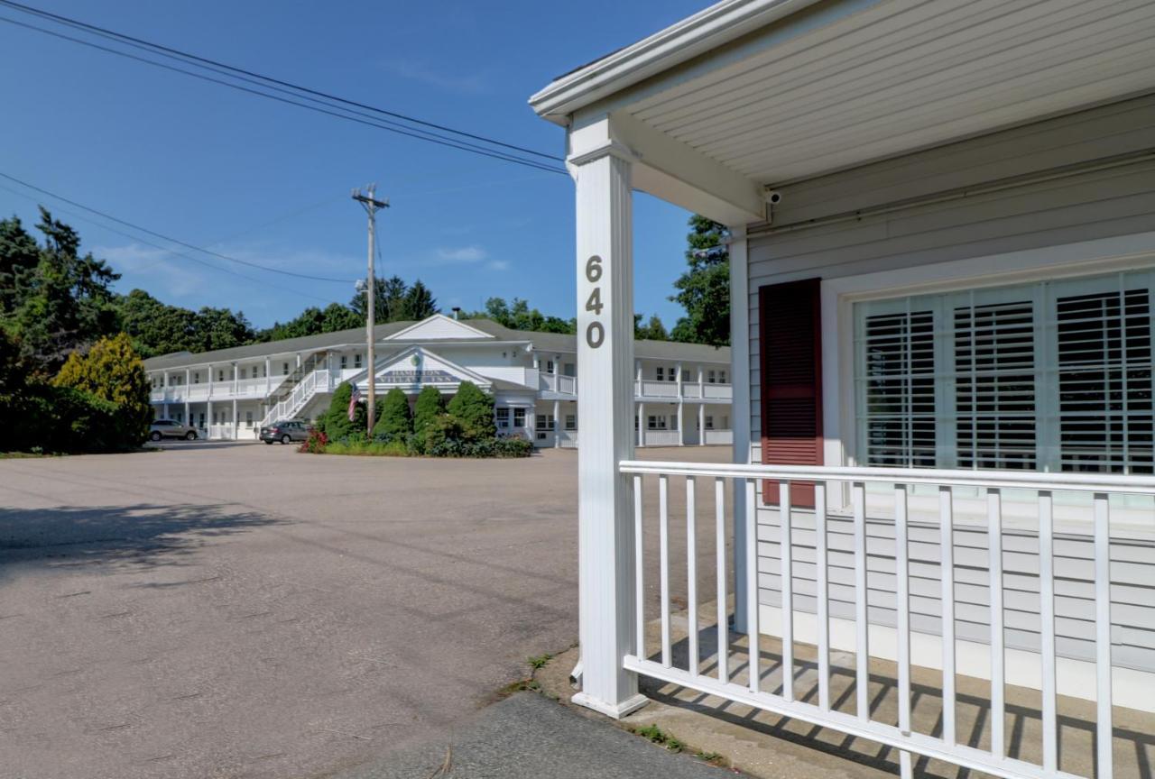 Hamilton Village Inn North Kingstown Buitenkant foto