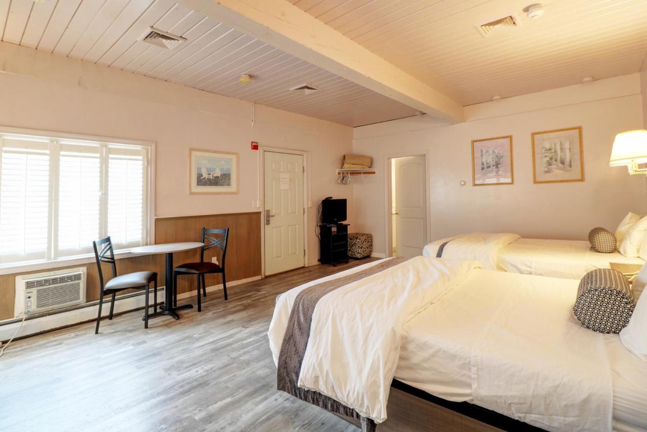 Hamilton Village Inn North Kingstown Buitenkant foto